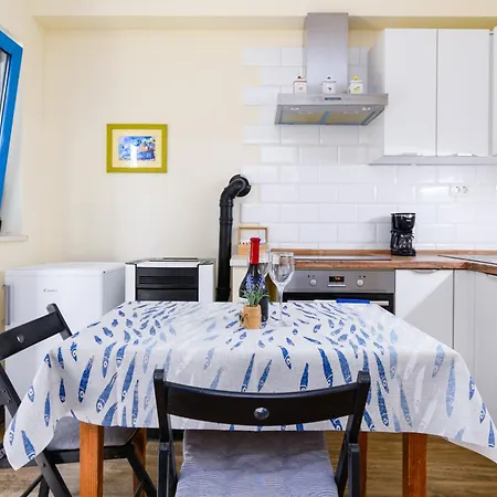 Apartment Apartman Zara *